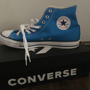 Men’s Blue Converse